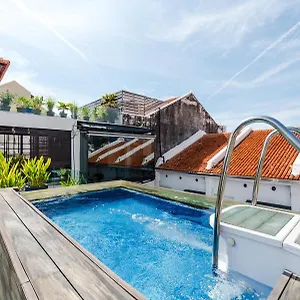 Tien 4* George Town