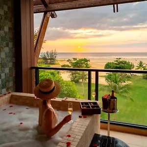 Shangri-la Rasa Ria, Resort